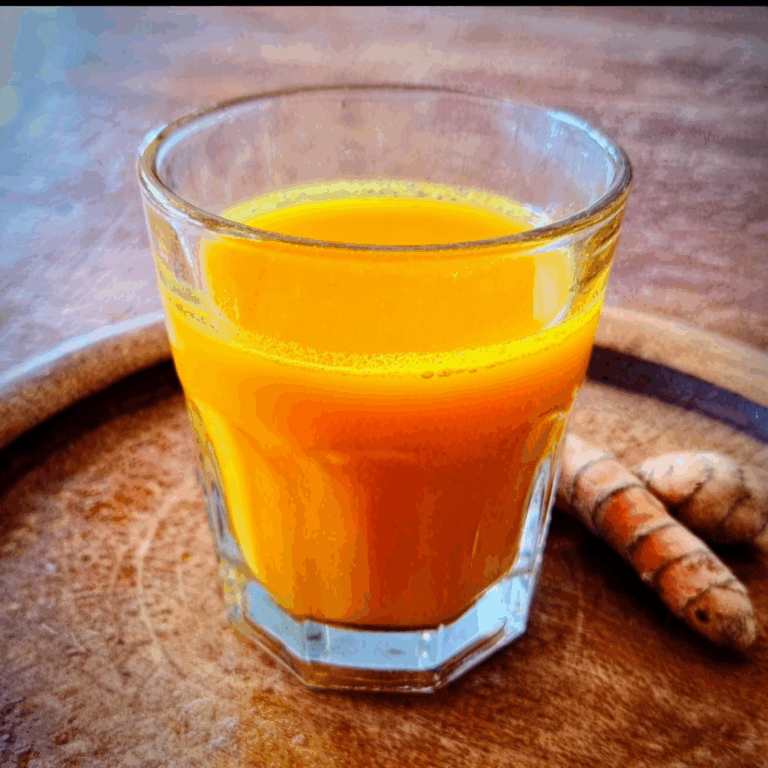 Balancing Act: Hormone-Boosting Juice for Wellness